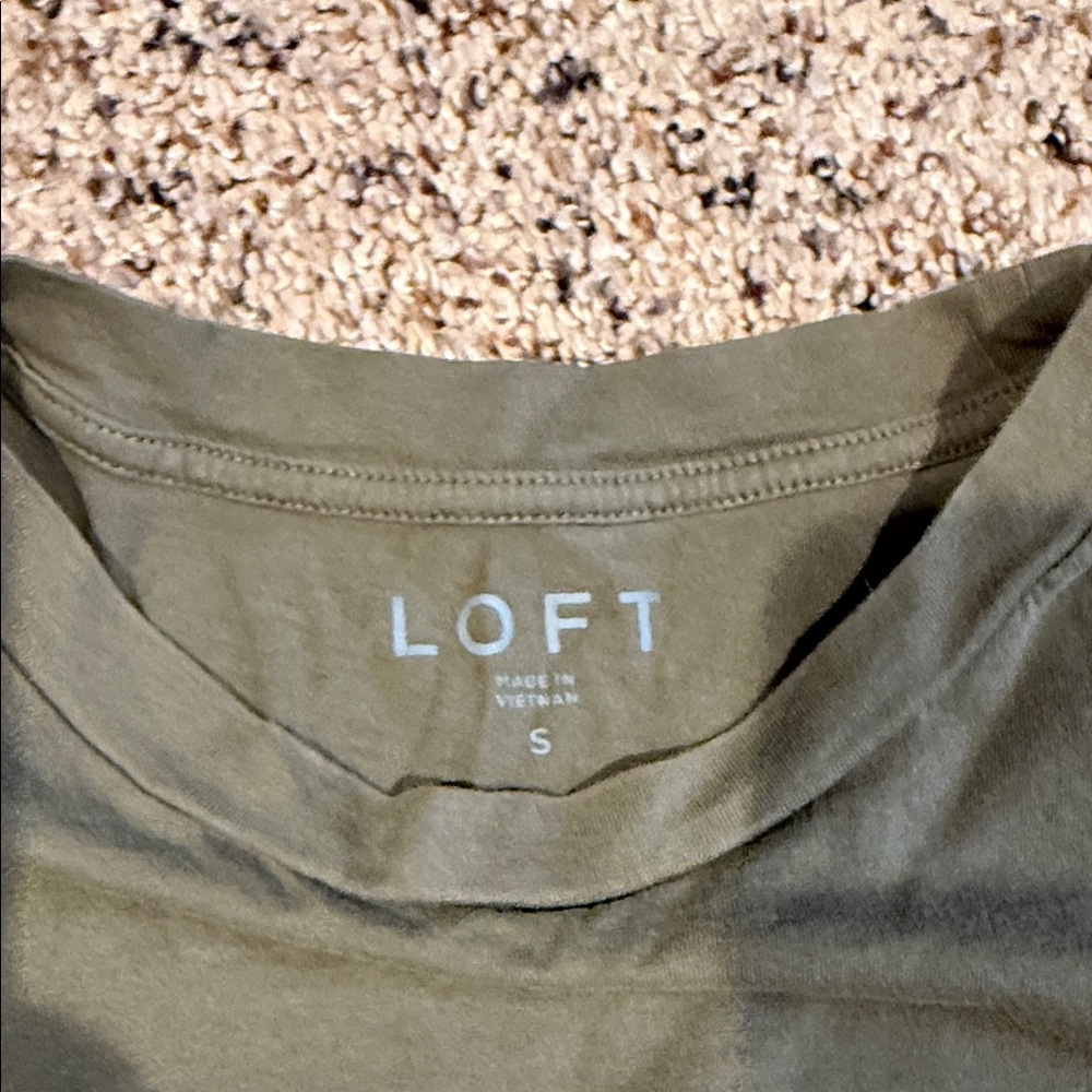 LOFT Sage Green Long Sleeve Tee - Picture 2 of 4